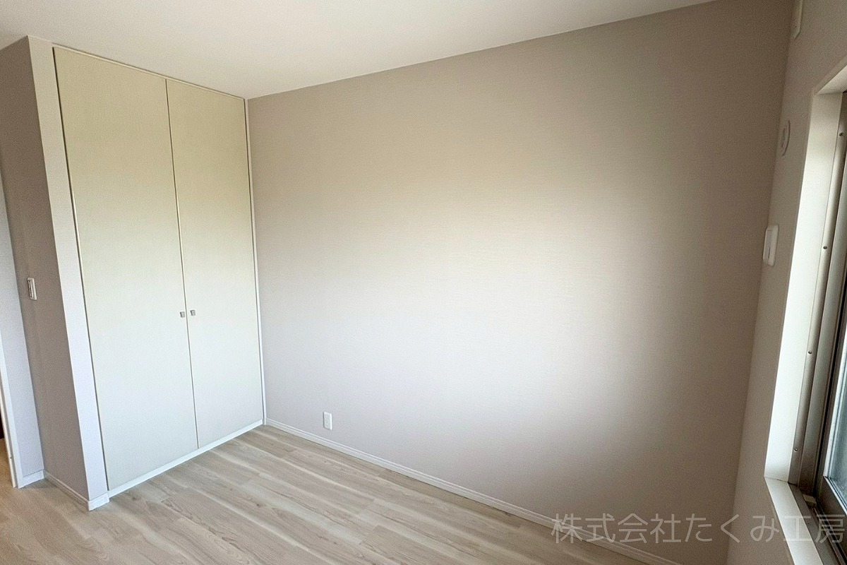フロアタイル上張り　施工後（京都府京田辺市）｜摂津市 株式会社たくみ工房