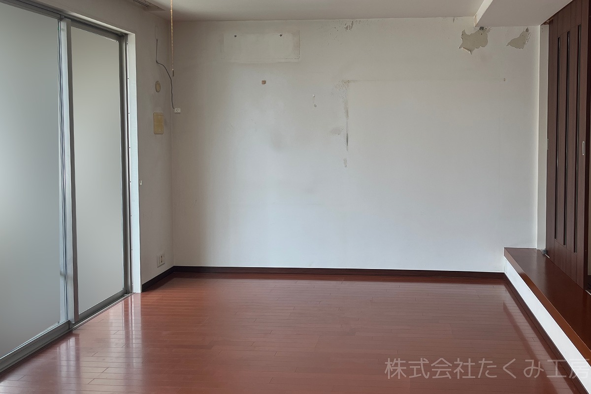 フロアタイル上張り　施工前（京都府京田辺市）｜摂津市 株式会社たくみ工房