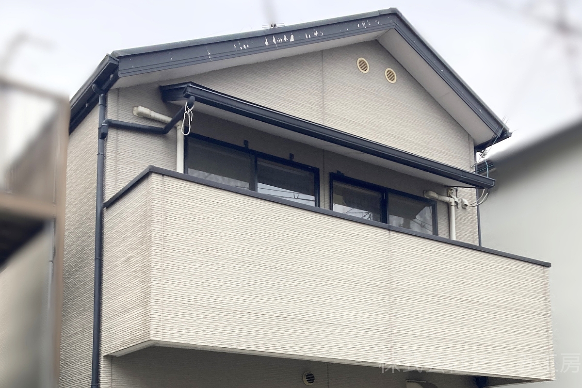 外壁塗装工事　施工前（大阪府）｜摂津市 株式会社たくみ工房