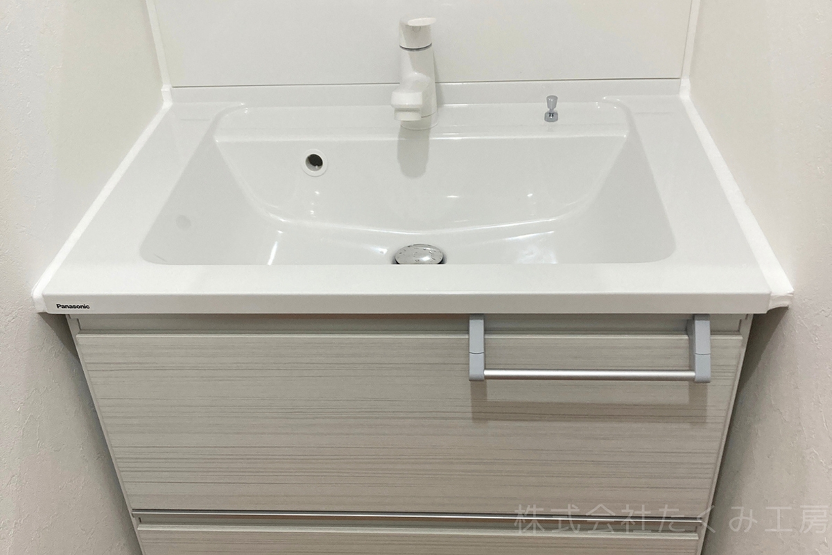 洗面化粧台リフォーム 施工後(大阪府枚方市)|摂津市 株式会社たくみ工房